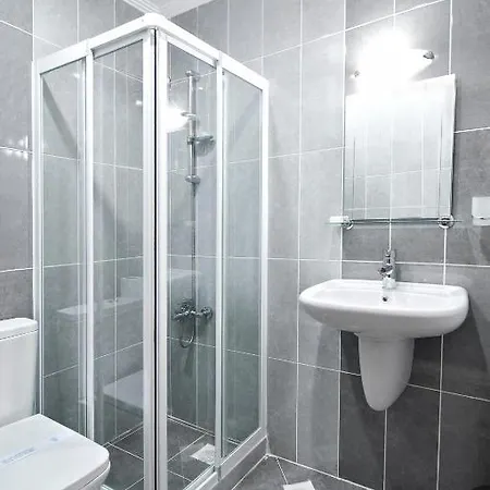 Tanik Hotell