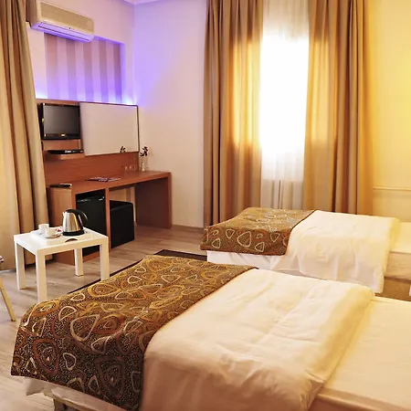 Tanik Otel