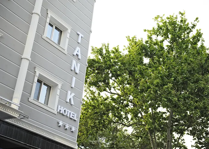 Tanik Hotel 3*