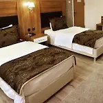 Tanik Ξενοδοχείο 3*