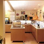 Tanik فندق إزمير